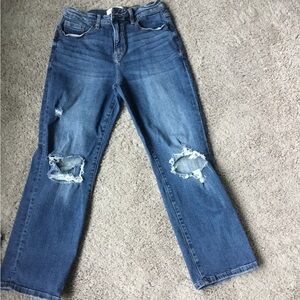 Boyfriend Distressed Jeans in Medium Blue